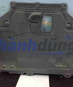 Chắn bùn gầm Ford Focus