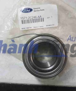 Bi may ơ trước Ford Escape