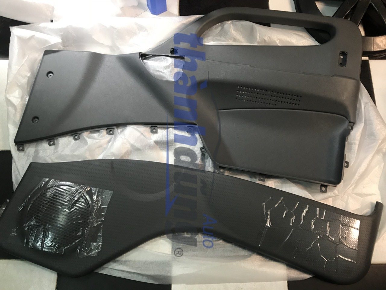 TÁP LY CÁNH CỬA HYUNDAI MIGHTY TÁP LY CÁNH CỬA HYUNDAI MIGHTY