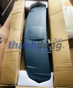 ĐUÔI GIÓ SAU XE RANGE ROVER EVOQUE