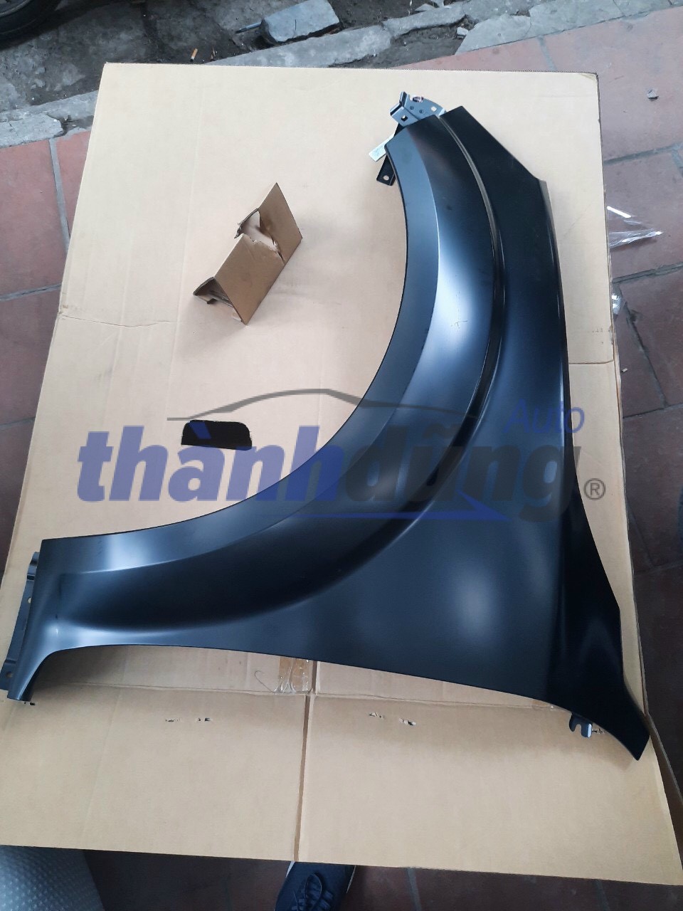 TAI XE TRÁI XE NISSAN NAVARA TAI XE TRÁI XE NISSAN NAVARA