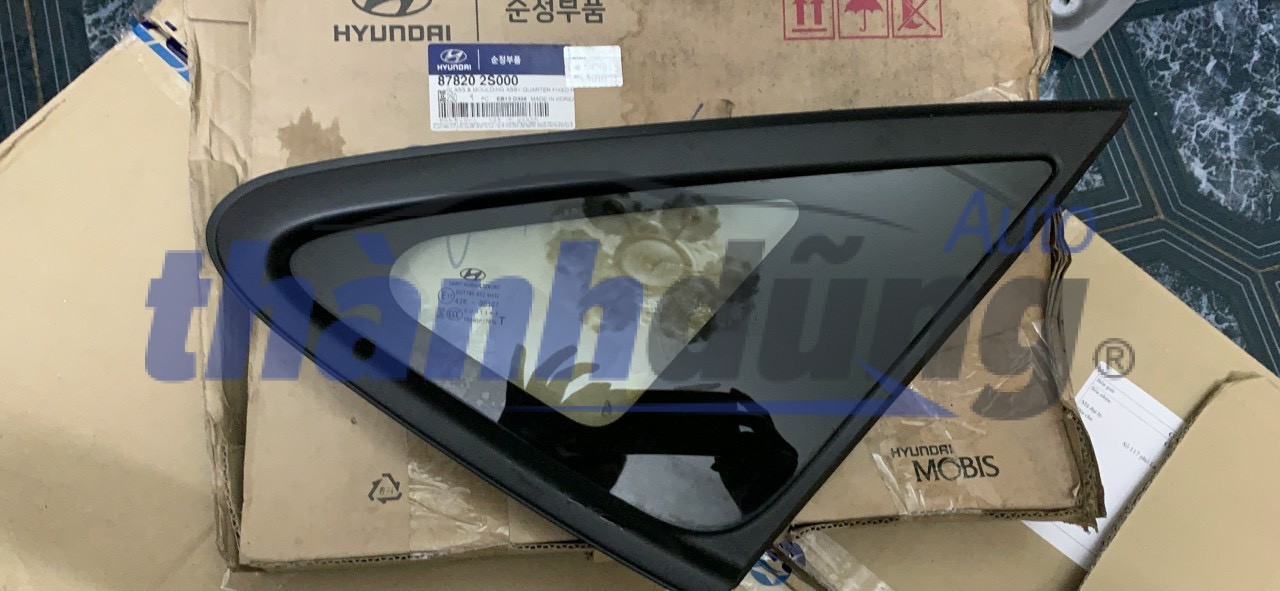 KÍNH TAM GIÁC XE HYUNDAI TUCSON KÍNH TAM GIÁC XE HYUNDAI TUCSON