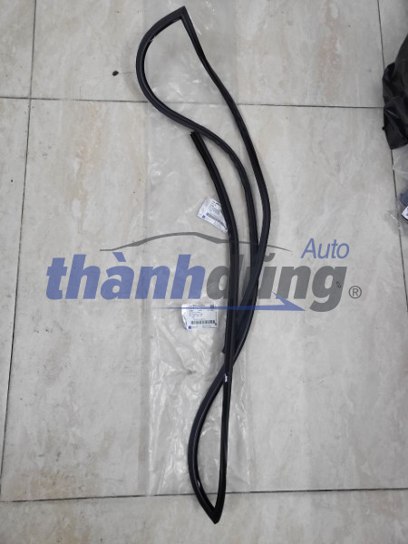 GIOĂNG KÍNH CHẮN GIÓ TRƯỚC CHEVROLET CAPTIVA 2009 GIOĂNG KÍNH CHẮN GIÓ TRƯỚC CHEVROLET CAPTIVA 2009