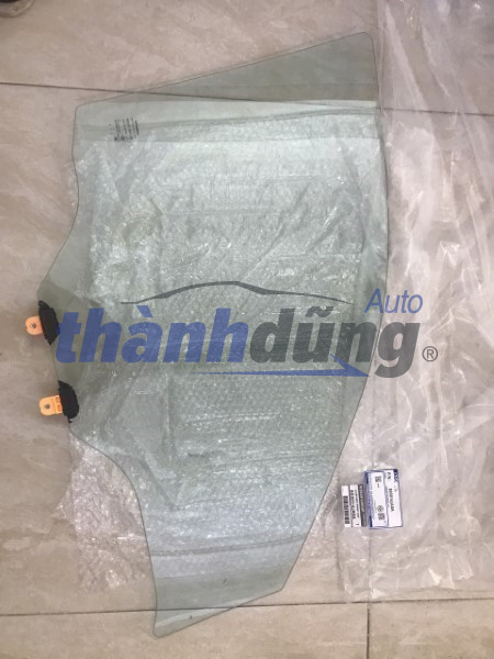 KÍNH CÁNH CỬA TRƯỚC TRÁI NISSAN NAVARA 2012 KÍNH CÁNH CỬA TRƯỚC TRÁI NISSAN NAVARA 2012