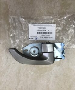 TAY MỞ CỬA TRONG HYUNDAI TRAGO