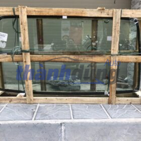 KÍNH CHẮN GIÓ TRƯỚC ISUZU NQR75