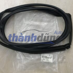 GIOĂNG KHUNG CỬA XE HYUNDAI HD72 | 821105H002
