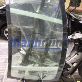 KÍNH CHẮN GIÓ TRƯỚC TOYOTA ALTIS 2015 | 5610102991