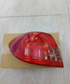 ĐÈN HẬU TOYOTA COROLLA 2001 | 8156102170