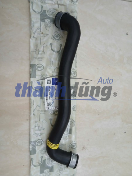 ỐNG KÉT NƯỚC TRÊN MERCEDES C350 2007-2013 | 2045012582 ỐNG KÉT NƯỚC TRÊN MERCEDES C350 2007-2013 | 2045012582