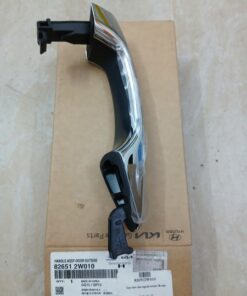 TAY MỞ CỬA SAU RH HYUNDAI SANTAFE 2015 | 526512W010