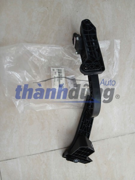 CẢM BIẾN CHÂN GA KIA SORENTO 2.4 2015 | 327002W100 CẢM BIẾN CHÂN GA KIA SORENTO 2.4 2015 | 327002W100