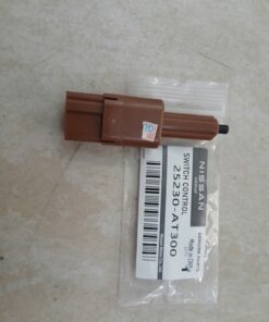 CÔNG TẮC CHÂN PHANH NISSAN LIVNA 2008 | 25300AT300